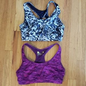 2 sports bras